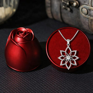 Blooming Flower Necklace - Romantic Valentine’s Day Gift for her